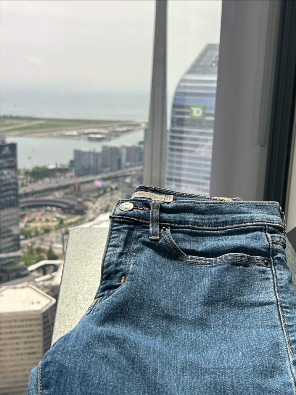 Levi's 311 Shaping Skinny Women's Jeans